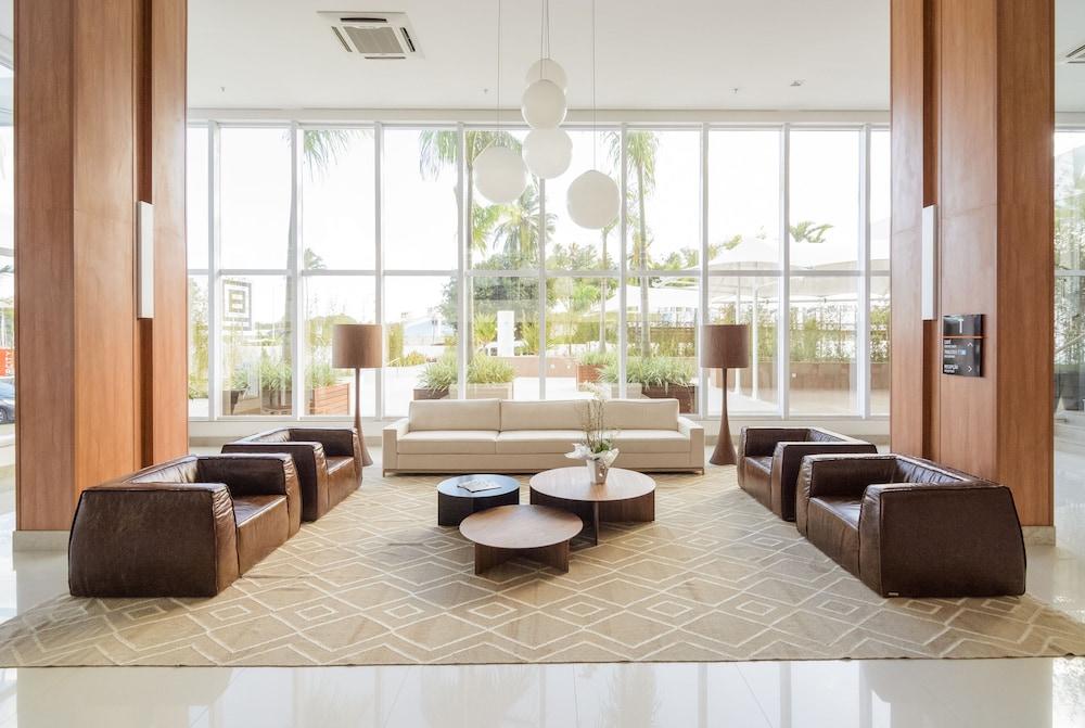 Intercity Salvador Aeroporto Лауро-де-Фрейтас Екстер'єр фото