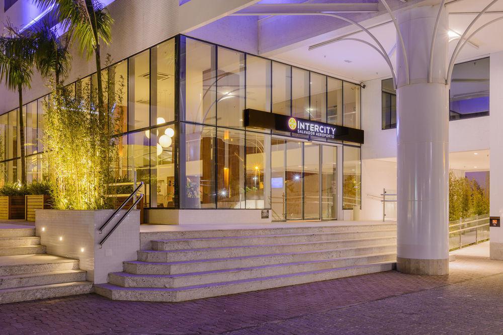 Intercity Salvador Aeroporto Лауро-де-Фрейтас Екстер'єр фото